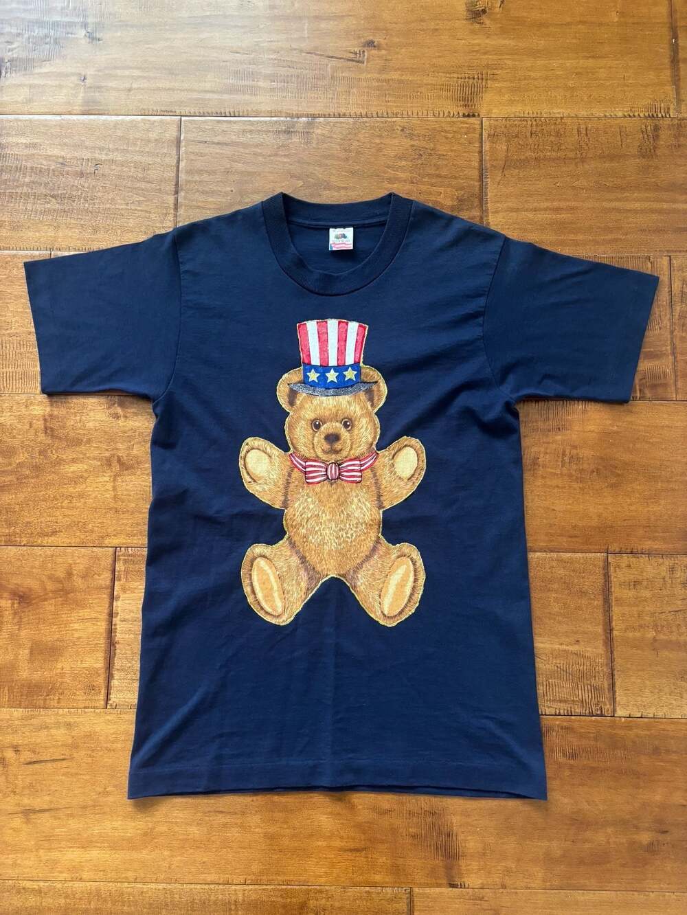 Vintage 90s Fruit of the Loom Patriotic Teddy Bear Graphic T-Shirt